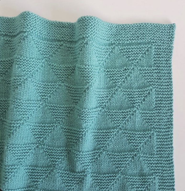 Simple Geo Blanket — All Knitting Ideas
